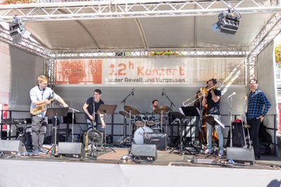 12-h-Konzert_Buchegger-067.jpg