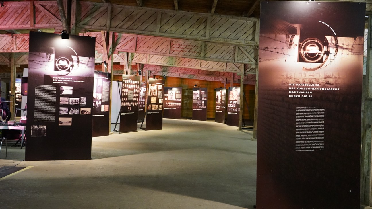 Weitere Öffnungstage: Fotoausstellung "Das sichtbare Unfassbare" Weitere Öffnungstage: Fotoausstellung "Das sichtbare Unfassbare"