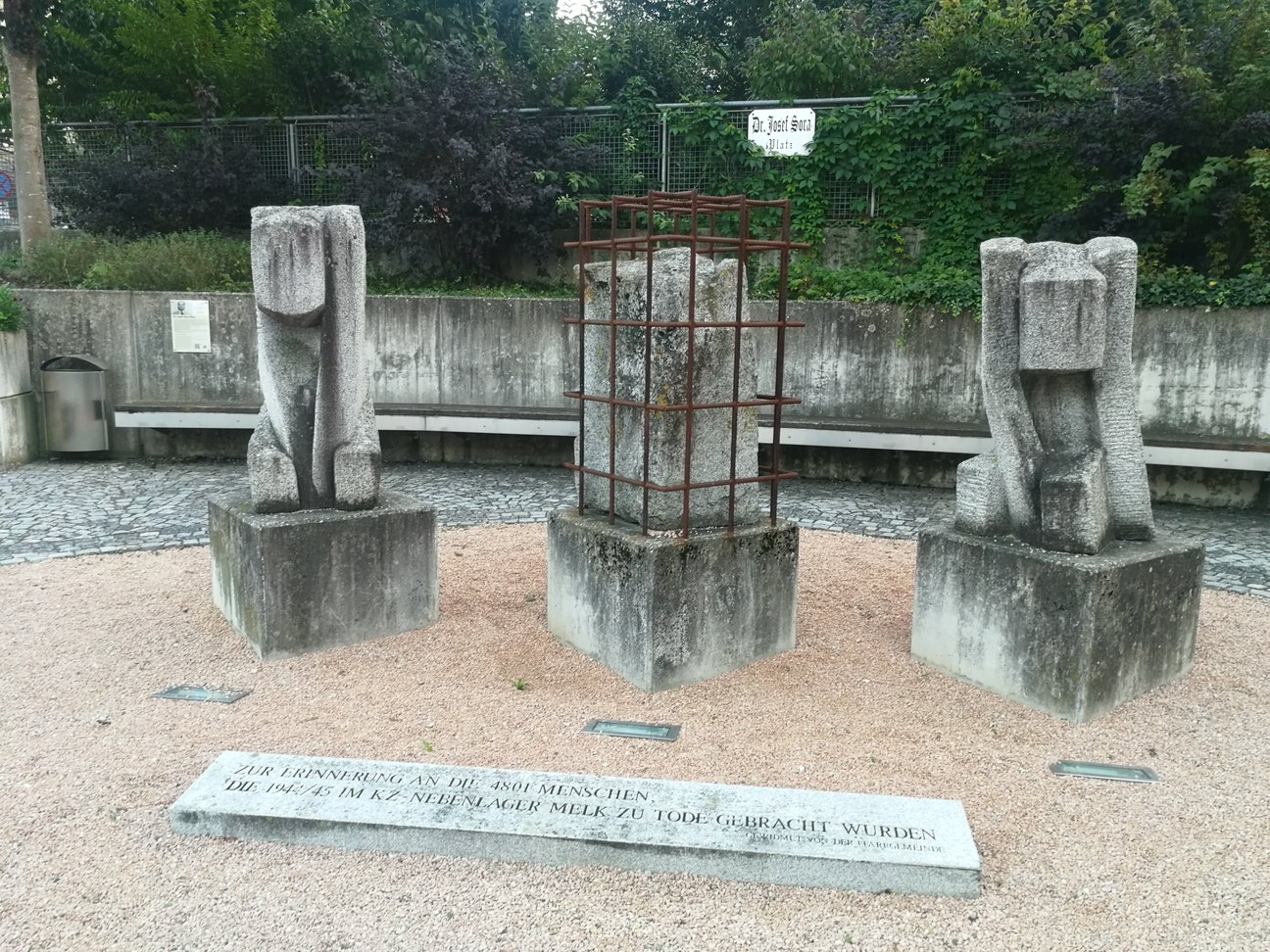 Dr.-Josef-Sora-Platz Dr.-Josef-Sora-Platz